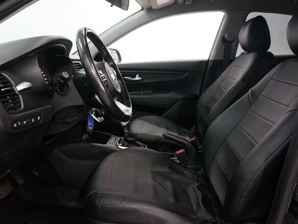 2019 Kia Rio IV, чёрный - вид 8
