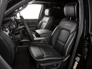 2026 Ram 1500 Crew Cab V Рестайлинг, чёрный, 8498000 рублей, вид 4
