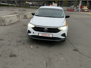 2021 Volkswagen Polo VI, белый, 1300000 рублей, вид 3