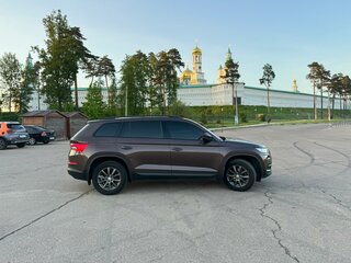 2020 Skoda Kodiaq I, коричневый, 3850000 рублей, вид 5