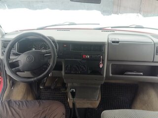 1997 Volkswagen Caravelle Long T4, красный, 850000 рублей, вид 4