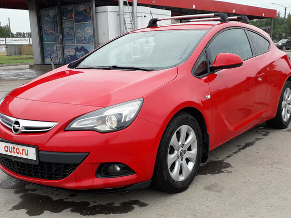 2014 Opel Astra GTC J Рестайлинг, красный, 750000 рублей - вид 3