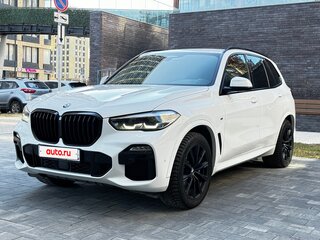 2019 BMW X5 25d IV (G05/G18), белый, 5400000 рублей, вид 4