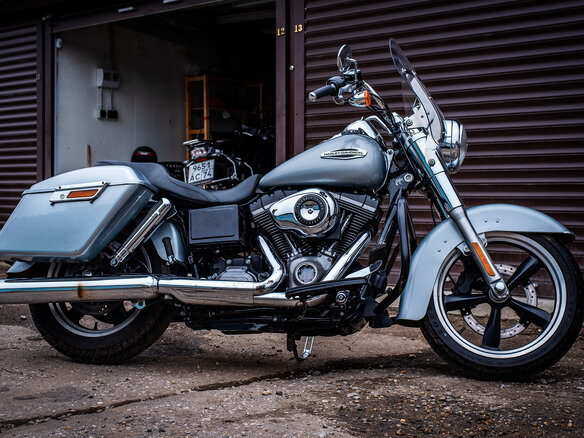 2011 Harley-Davidson Dyna Switchback, серебристый, 650000 рублей - вид 4