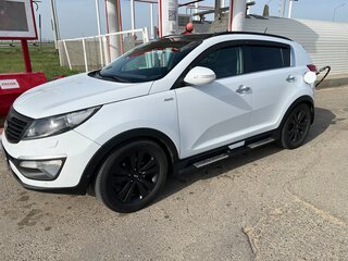 2013 Kia Sportage III, белый, 1500000 рублей, вид 1