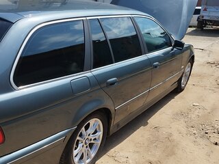 2002 BMW 5 серии 525d IV (E39) Рестайлинг, серый, 520000 рублей, вид 4