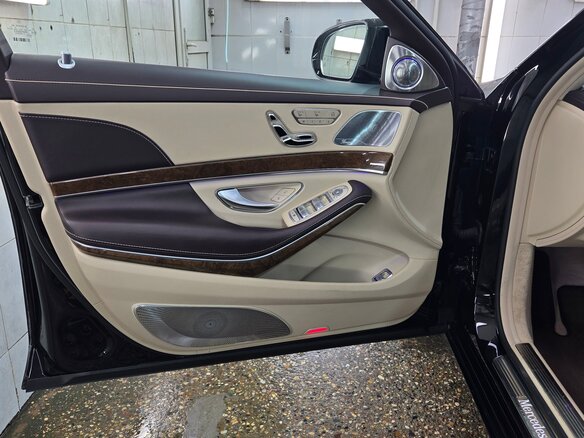 2015 Mercedes-Benz Maybach S-Класс 500 I (X222), чёрный, 6200000 рублей - вид 8