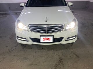 2011 Mercedes-Benz C-Класс 200 III (W204) Рестайлинг, белый, 1750000 рублей, вид 2