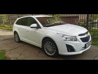 2014 Chevrolet Cruze I Рестайлинг, белый, 800000 рублей, вид 3