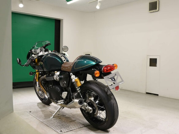 2024 Triumph Thruxton, зелёный, 1450000 рублей - вид 5