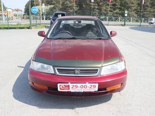 1997 Isuzu Gemini V, красный, 160000 рублей, вид 2