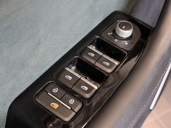 2024 Geely Monjaro I, синий, 3297000 рублей - вид 39