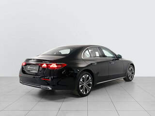2026 Mercedes-Benz E-Класс 220 d VI (W214, S214), чёрный, 8900000 рублей, вид 4