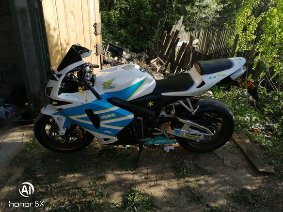 2005 Honda CBR 600RR, белый, 500000 рублей - вид 9