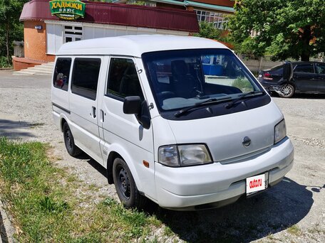 2015 Nissan Vanette Truck, белый, 1800000 рублей, вид 1