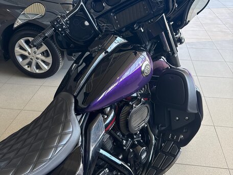 2021 Harley-Davidson Street Glide, чёрный, 5000000 рублей, вид 5