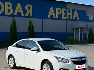 2011 Chevrolet Cruze I, белый, 699999 рублей, вид 2