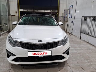 2018 Kia Optima IV Рестайлинг, белый, 2650000 рублей, вид 5