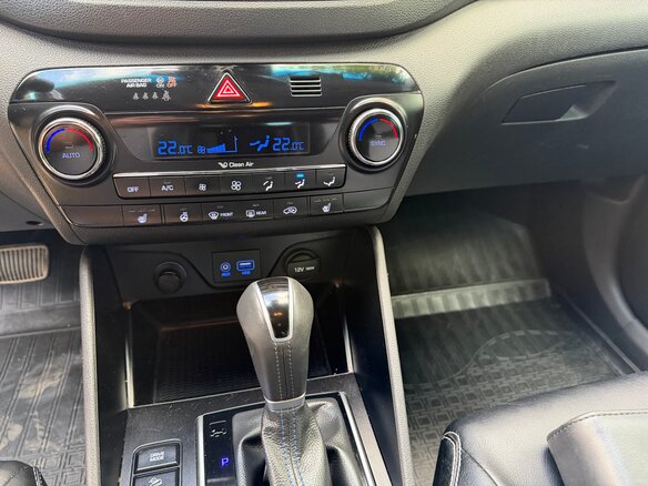 2016 Hyundai Tucson III, серый - вид 14
