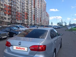 2013 Volkswagen Jetta VI, серебристый, 942000 рублей, вид 5