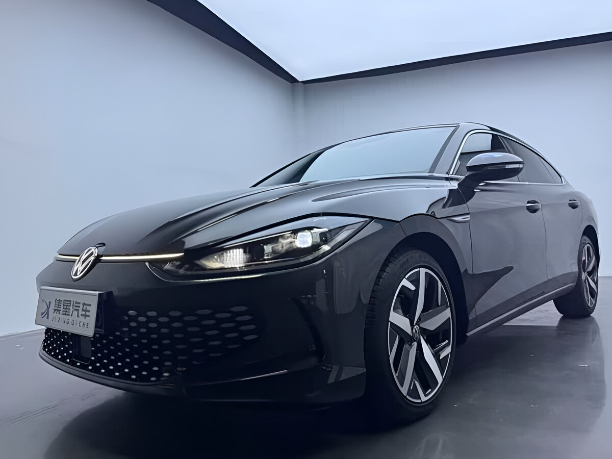 Открыть фотографии: Volkswagen Lamando II