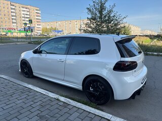 2012 Volkswagen Golf R VI, белый, 1650000 рублей, вид 4