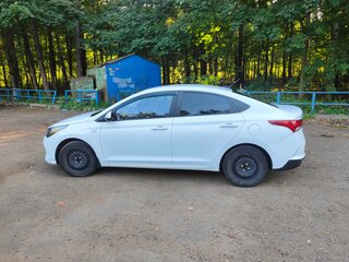 2020 Hyundai Solaris II Рестайлинг, белый, 1330000 рублей, вид 5