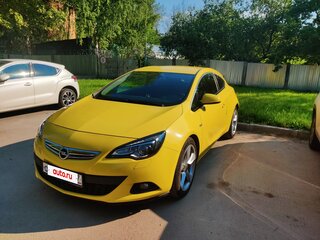 2013 Opel Astra GTC J Рестайлинг, жёлтый, 979000 рублей, вид 2
