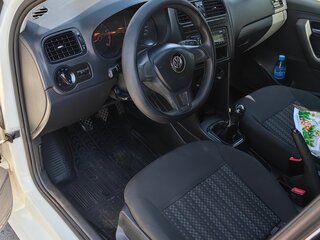 2018 Volkswagen Polo V Рестайлинг, белый, 1100000 рублей, вид 5