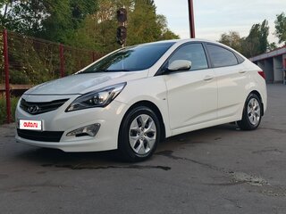 2014 Hyundai Solaris I Рестайлинг, белый, 1100000 рублей, вид 2