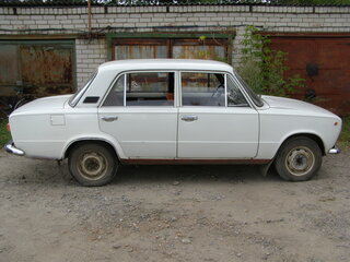 1979 Lada (ВАЗ) 21011, белый, 250000 рублей, вид 3
