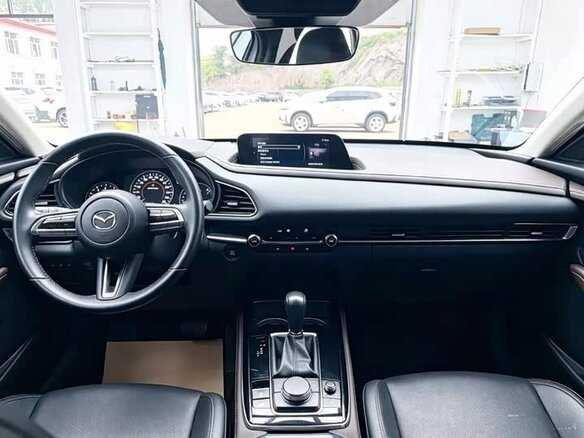 2022 Mazda CX-30 I, белый, 2089000 рублей - вид 7