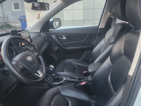 2020 FAW Besturn X40 I, белый - вид 9