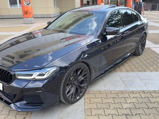 2021 BMW 5 серии 530i VII (G30/G31/G38) Рестайлинг, чёрный, 5950000 рублей, вид 1
