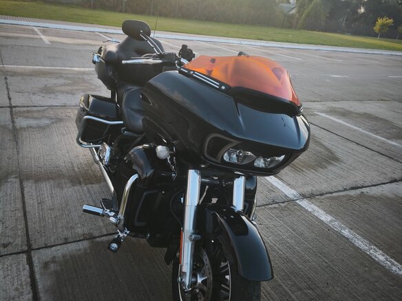 2015 Harley-Davidson Road Glide, чёрный, 1400000 рублей - вид 3