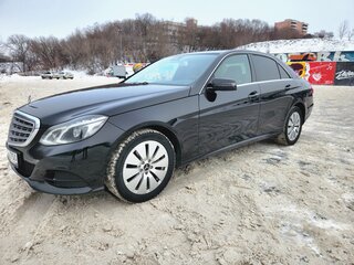 2013 Mercedes-Benz E-Класс 200 IV (W212, S212, C207) Рестайлинг, чёрный, 1830000 рублей, вид 3