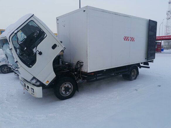 2010 Isuzu Elf (N-series), белый, 1900000 рублей - вид 4