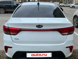 2019 Kia Rio IV, белый, 1600000 рублей, вид 5