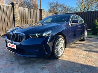 2023 BMW 5 серии 530i xDrive VIII (G60/G61/G68), синий, 6550000 рублей, вид 1