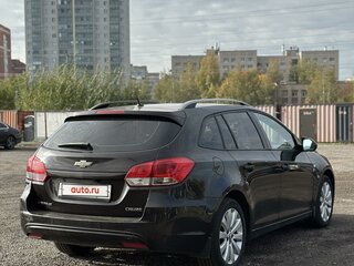 2013 Chevrolet Cruze I Рестайлинг, коричневый, 999999 рублей, вид 3