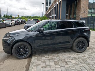 2026 Land Rover Range Rover Evoque II Рестайлинг, чёрный, 6850000 рублей, вид 5