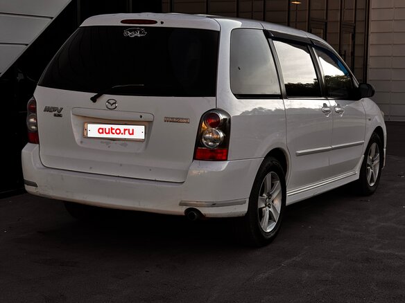2006 Mazda MPV II (LW) Рестайлинг, белый, 870000 рублей - вид 9