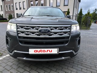 2018 Ford Explorer V Рестайлинг 2, серый, 2200000 рублей, вид 2