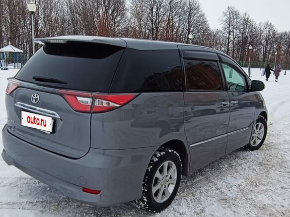 2016 Toyota Estima III Рестайлинг 3, серый, 3100000 рублей - вид 1