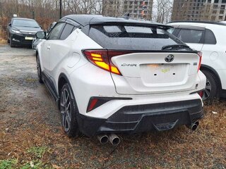 2020 Toyota C-HR I Рестайлинг, белый, 3100000 рублей, вид 5