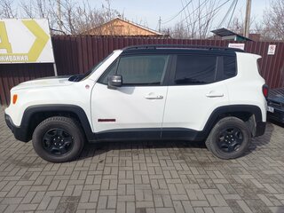2017 Jeep Renegade Trailhawk I, белый, 2250000 рублей, вид 5