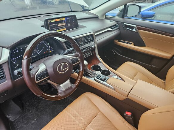 2016 Lexus RX 200t IV, серый, 3900000 рублей - вид 9