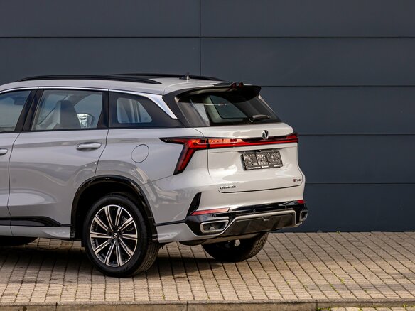 2024 Changan CS75 Plus III, серый, 2495000 рублей - вид 9