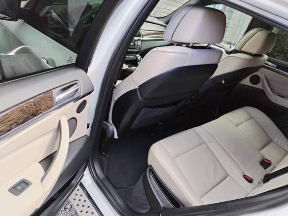 2012 BMW X6 35i 8-speed I (E71), белый, 2500000 рублей - вид 6