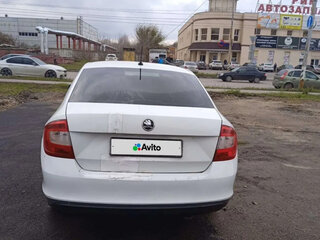 2015 Skoda Rapid I, белый, 650000 рублей, вид 5